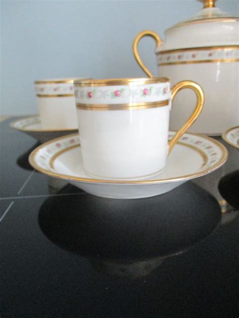 5 Tasses à Café Litron sous tasses 1 sucrier Limoges Legrand fleurs