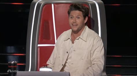 The Voice S John Legend And Gwen Stefani Call Out Niall Horan After He Tries To Seduce