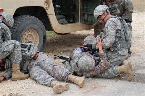 Bamcs 68w Course Prepares Combat Medics For Wartime Article The