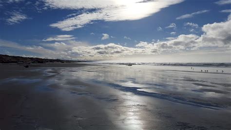 South Jetty Beach Florence Oregon Usa Jan 8 2016 2048 X 1152