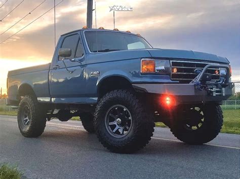 1989 Ford F 150 Wheel Offset Slightly Aggressive Suspension Lift 6