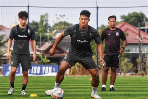 Wahyu Prasetyo Bongkar Persaingan Lini Belakang Timnas Indonesia