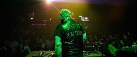 Prepárate para The Only Emo Night Ever en América Latina Headbanging