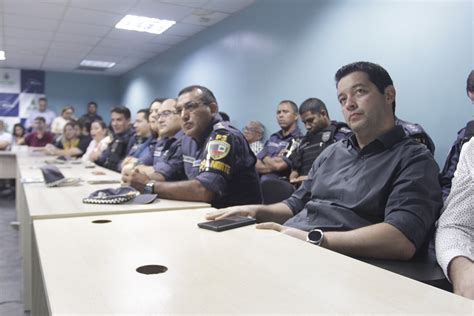 Trabalho das delegacias especializadas da Polícia Civil do AM é