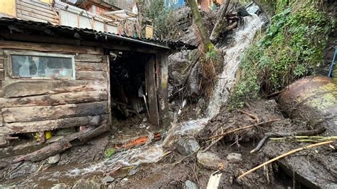 Tras Poder Contener El Deslave En El Cerro Curruhuinca Debieron Evacuar