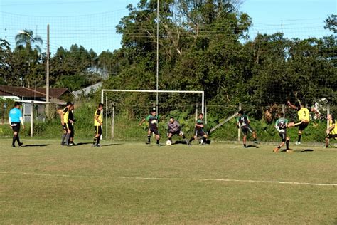 Araquari Abre Inscri Es Para Campeonato Municipal De Futebol Su O Mzl