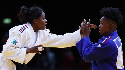 Judo Paris Grand Slam Frustrée par larbitrage Audrey Tcheuméo s