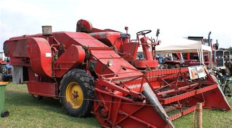 Massey Ferguson Combine Harvester range | Combine harvester, New ...