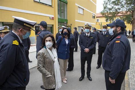 Fotos La Ministra Margarita Robles Visita La Base Naval De Cartagena