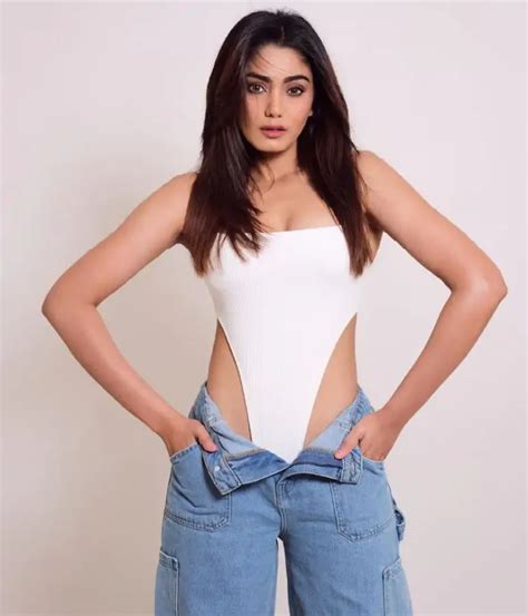 50 Sana Makbul Khan Hot Photos The Glam Bigg Boss OTT 3 Contestant