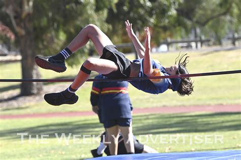 Photos Black Ranges Athletics At Stawell The Weekly Advertiser