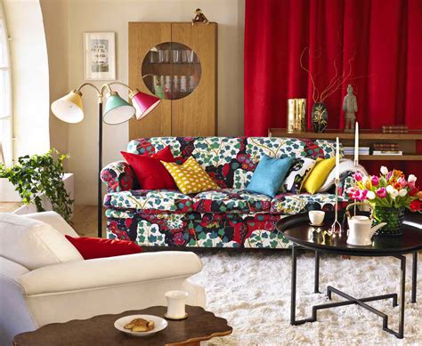 19 Colorful Living Room Designs