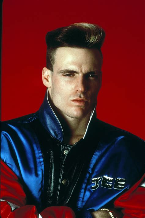 Nostalgia Noventera El Estilo De Vanilla Ice Viste La Calle