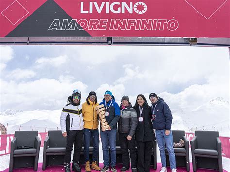 Livigno e il Giro dItalia i The Kolors illuminano larrivo più atteso