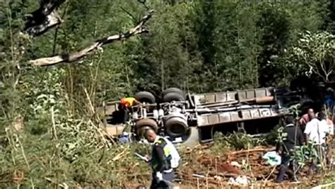 Bus accident victims’ families called to identify bodies - SABC News - Breaking news, special ...