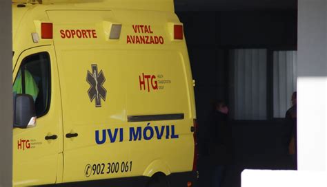 Trasladados Al Hospital Dos J Venes Tras Ser Arrollados Por Una Pick Up