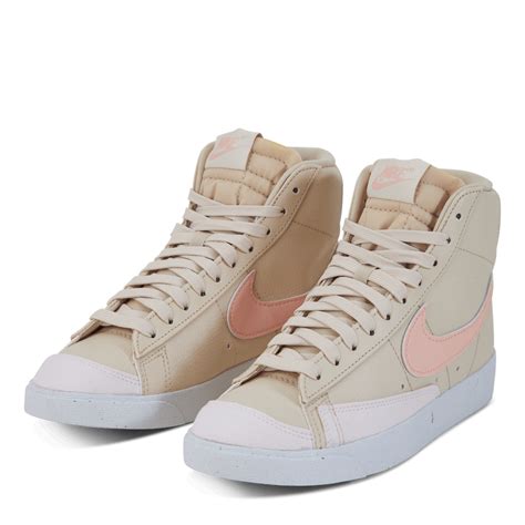 Womens Nike Blazer Mid 77 Nike Solestory