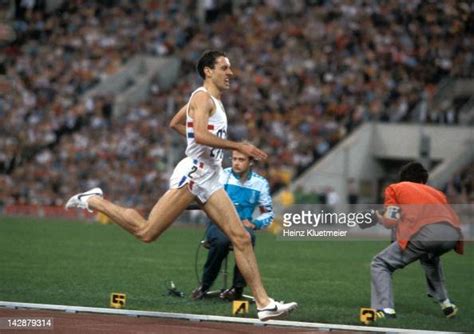 Great Britain Steve Ovett in action during Men's 800M Final at... News ...