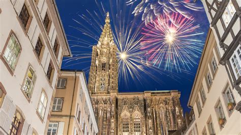 Les plus belles photos du feu d artifice du 14 juillet à Strasbourg