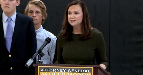 Attorney General Ashley Moody Helping Southwest Floridians Avoid