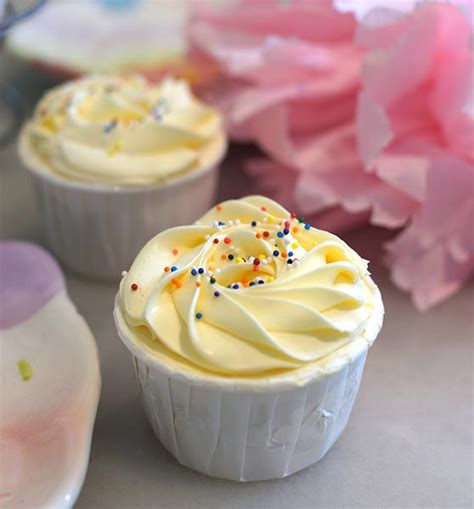 BUTTER CUPCAKES | Little Collins Cakery & Cafe