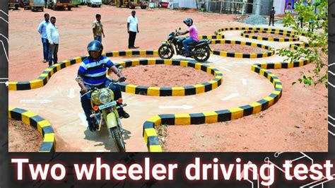 Two Wheeler Driving Test Rto Officers Watching Two Wheeler Driving