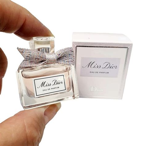 Miniatura Miss Dior Dior Perfume Feminino EDP 5ml Original