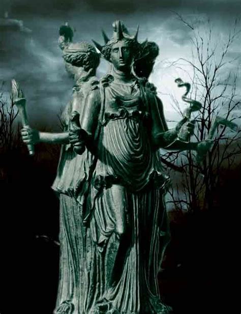 Hekate Wicca Goddesses And Gods Pinterest