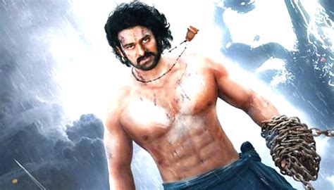 Baahubali 2 : The secret of Prabhas' dual body types revealed!