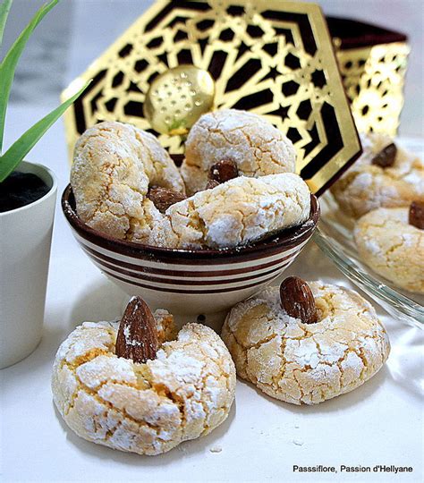 Ghoriba Aux Amandes De Passiflore Passion D H Llyane Et Ses Recettes