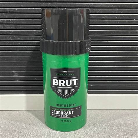 Brut Classic Deodorant Powerful Odor Protection 70g Brut Signature Scent 76g Shopee Philippines