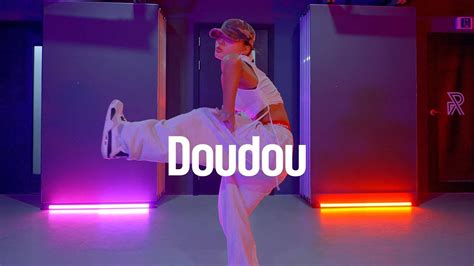 Doudou Aya Nakamura BETTY Choreography YouTube