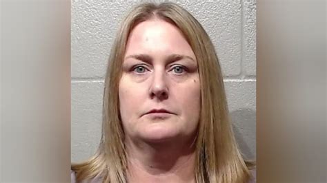 45 Year Old Cheer Coach Allegedly Had An Affair With Daughters 16 Year