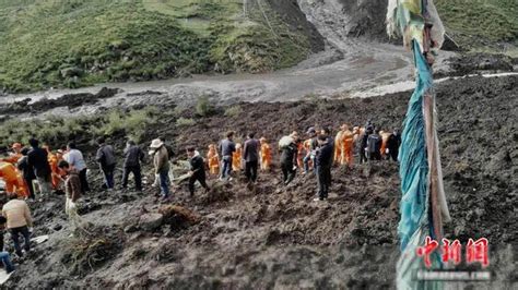 【青海瑪沁境內發生山體滑坡9人被埋 救援 每日頭條