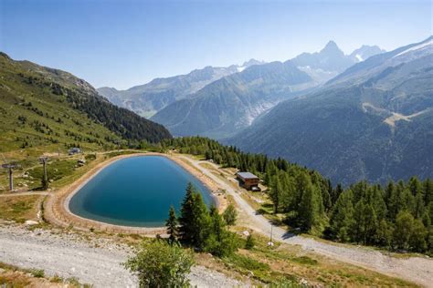 How To Hike To Lac Blanc Chamonix Photos Stats Map Earth Trekkers