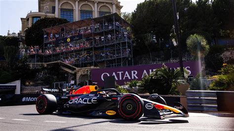 Formule 1 Max Verstappen Prince De Monaco Sous La Pluie Esteban Ocon