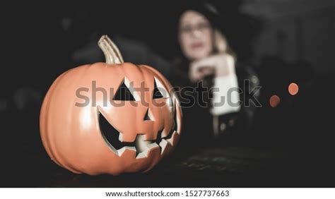 Sexy Girl Pumpkin Halloween Night Hat Foto Stock 1527737663 Shutterstock