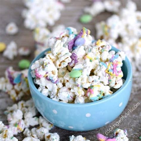 Springtime Chocolate Covered Popcorn Cooking With Curls