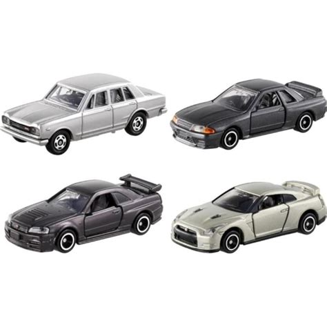 Takara Tomy Tomica Gift Glory Gt R Set Carousell