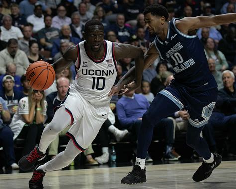 Uconn Men S Basketball Guard Hassan Diarra Gets Expanded Role