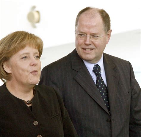 Duell im Bundestag Steinbrück rechnet mit seiner Ex Chefin Merkel ab