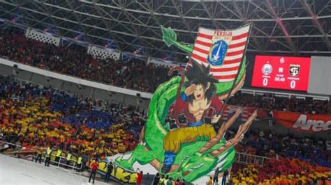 Koreo Keren Ditampilkan Jakmania Di Pertandingan Melawan Persebaya