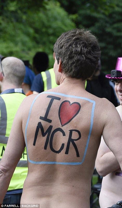 Thousands Of Cyclists Bare All For World Naked Bike Ride Daily Mail Online