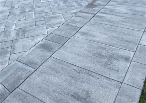 4 Ways to Take Landscaping to the Next Level with Stone Pavers in Toronto