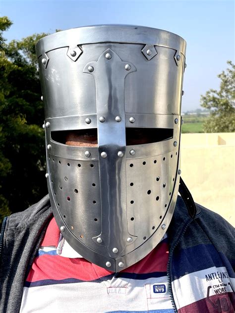 Medieval Knight Templar Helmet Knights Templar Helmet Great Helm WMA ...