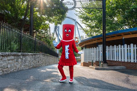 Twizzlers Twisted Gravity Coming To Hersheypark In 2025