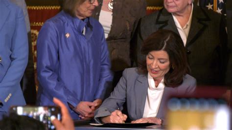 Gov. Hochul signs legislation to help healthcare workers - WENY News