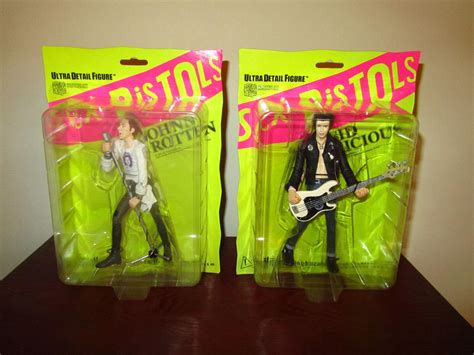 Medicom Sex Pistols Johnny Rotten Sid Vicious Action Figures