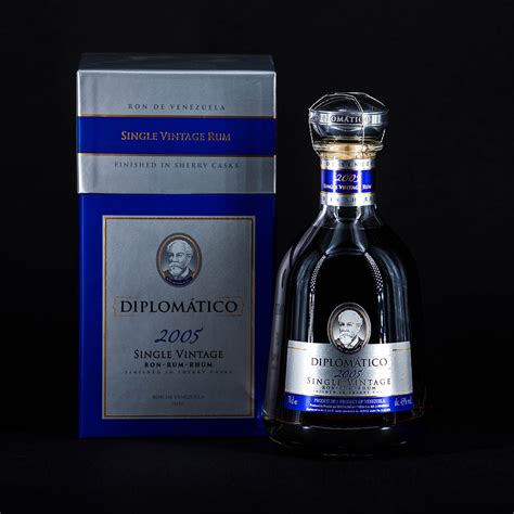 Diplomatico - 2005 Single Vintage Rum - De Kelle Cigars