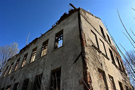 rumah bordil brothel images pixabay